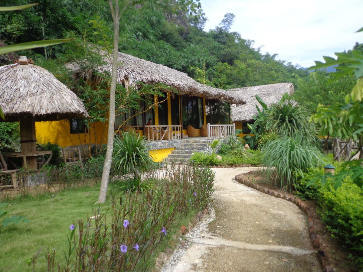 Mai Chau Moment Spa & Resort Exterior photo