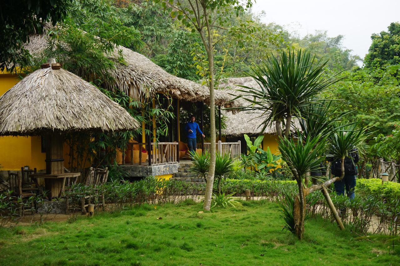 Mai Chau Moment Spa & Resort Exterior photo